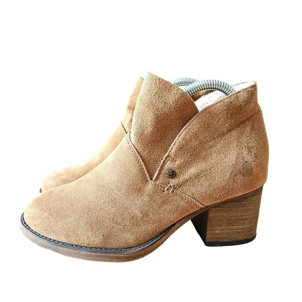 BearPaw Cow Suede  Fleece Lined Women's‎ Ankle Boots Size 7.5